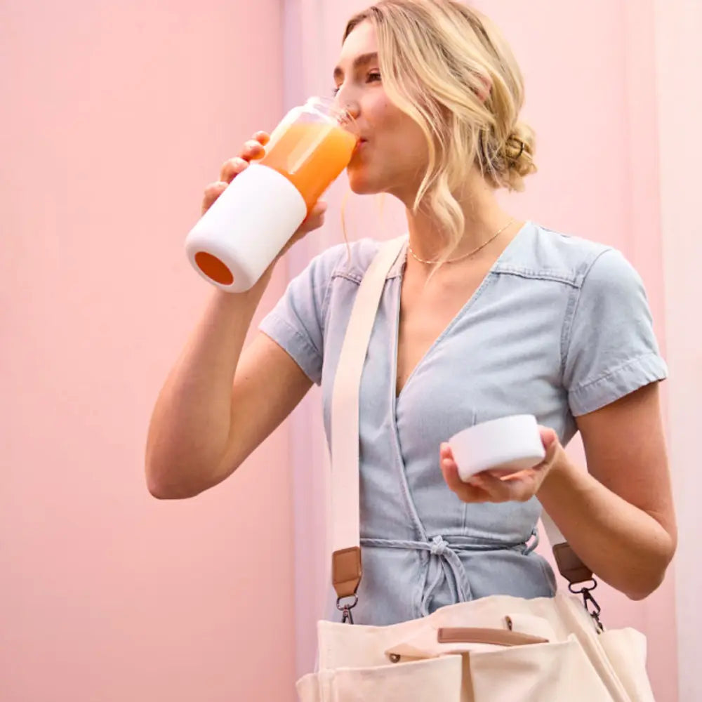 NAMA ON-THE-GO GLASS BOTTLE