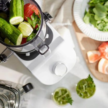 Nama C2 Cold Press Juicer + Blender